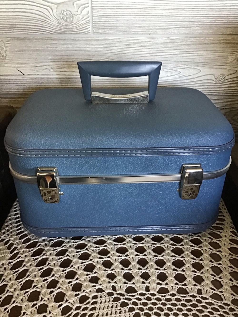 Vintage Carson Blue Suitcase,Makeup case